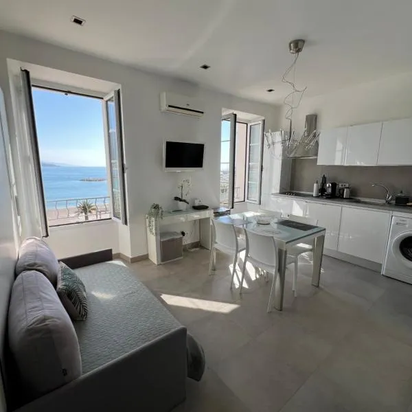 Studio magnifique vue mer, Hotel in Menton
