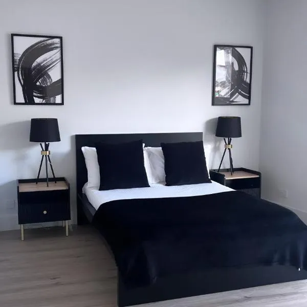 3 Bedroom House Near City Centre Glasgow Sleeps 7, hotel v destinaci Glasgow