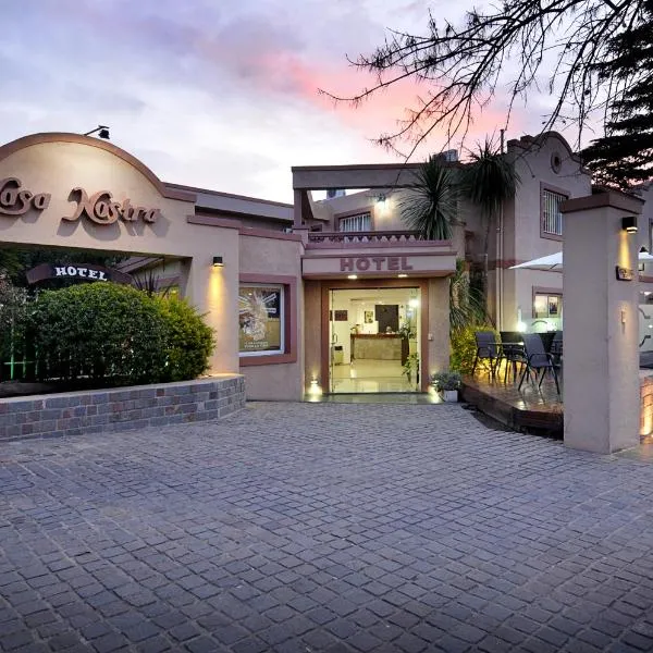 卡薩諾斯特拉酒店,卡洛斯帕斯的飯店