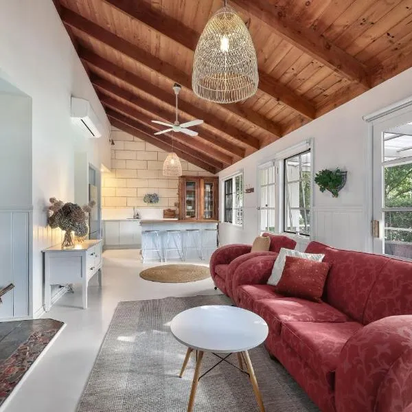 Jamieson Cottages - Cottage Four - Sleeps 4，位于Howqua的酒店