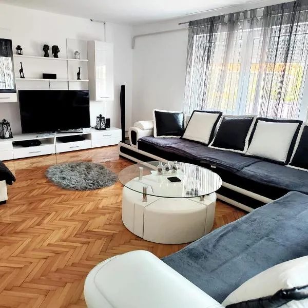 Nani Smeštaj - Banja Ždrelo, hotell i Malo Laole