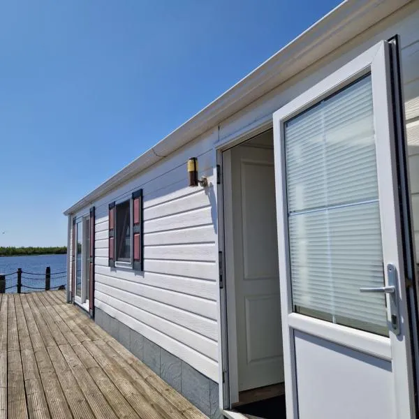 Chalet, hotel v destinaci Lauwersoog