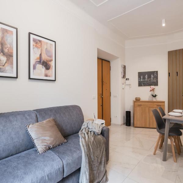 The Best Rent – Bright two-bedrooms apartment in Testaccio area, Rome