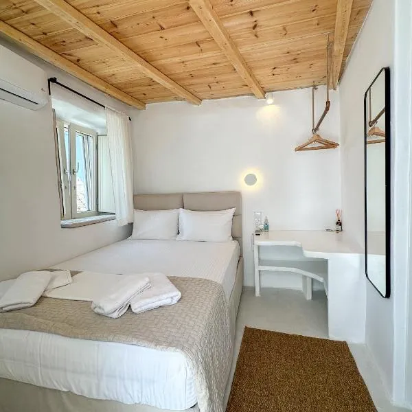 Lythi Kythnos، فندق في كيثنوس