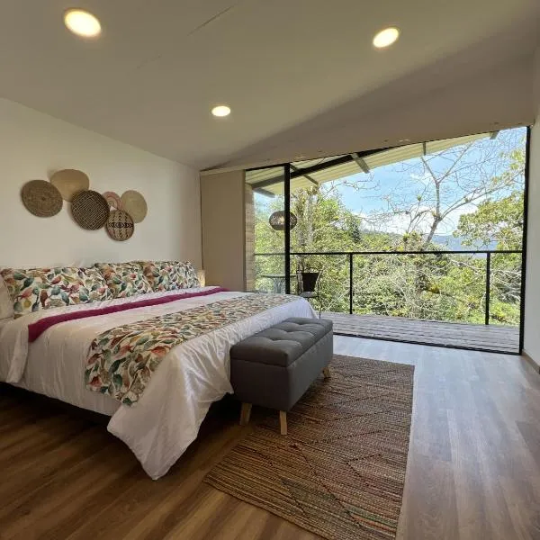 San Felipe Lodge. Birding and Wellness, hotell sihtkohas Cali