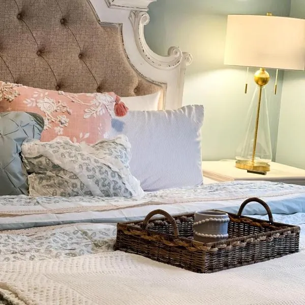 Guesthouse 214 at Guesthouse Lodging, hotel v destinaci Millersburg