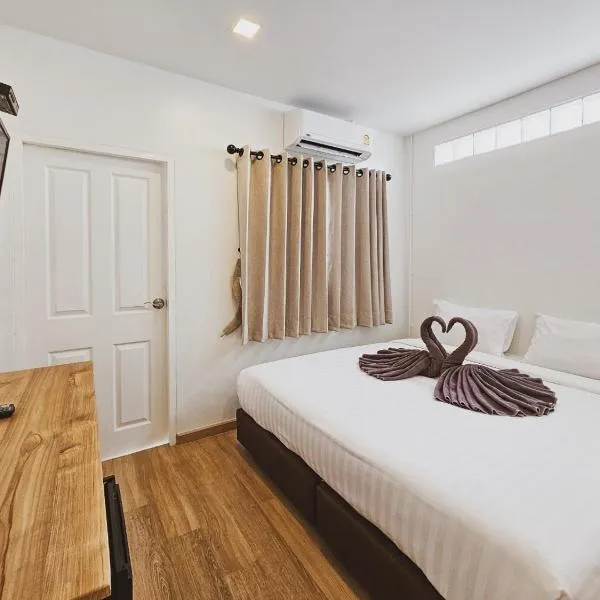 Casa Maya House, hotel in Phi Phi Islands