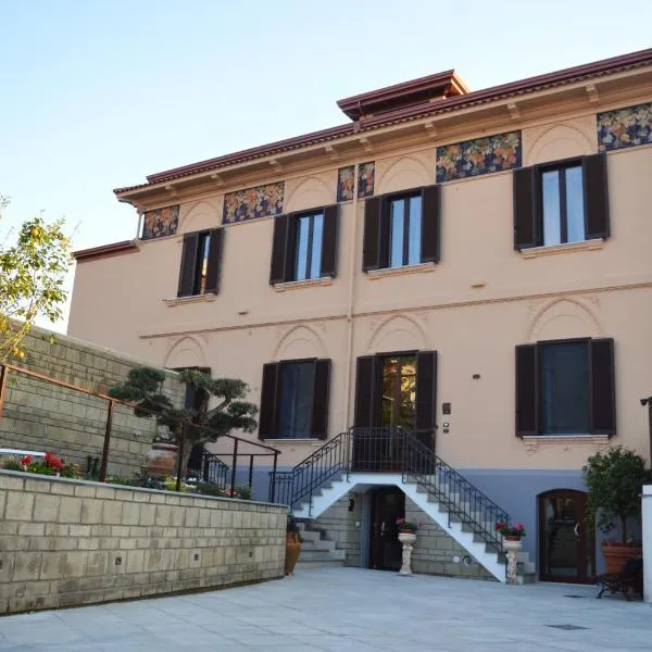 VILLA AGOSTINO LUXURY B&b, hotel in Vico Equense