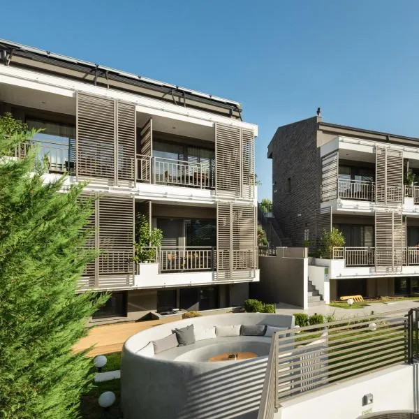 Eco Green Residences & Suites, hotel in Toroni