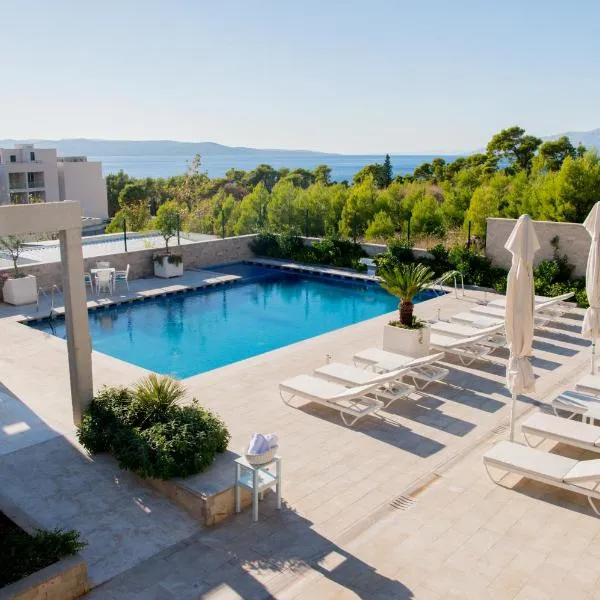 Poseidon Mobile Home Resort, hotel in Makarska