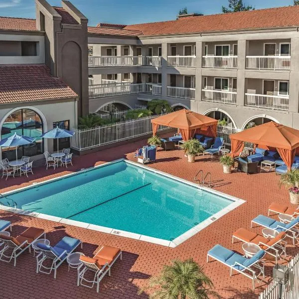 La Quinta Wyndham SF Airport West Millbrae-Presidents Award Winner-FREE ARPRT SHTL, מלון במילבראה