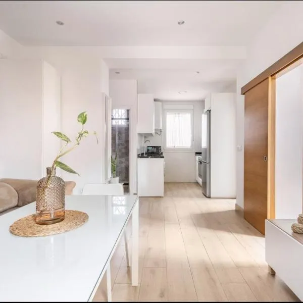 Acogedor y precioso apartamento en Sevilla, hotel in Seville