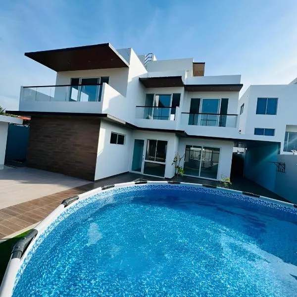 AzulRest Casa de Verano, hotel in Santa Veronica