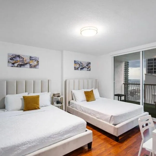 Modern Bayview Apartment in Brickell Bay, hotel en Miami