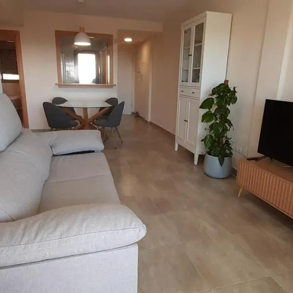 L'Aljub BONITO APARTAMENTO JUNTO AL MAR, hotel a Alcossebre
