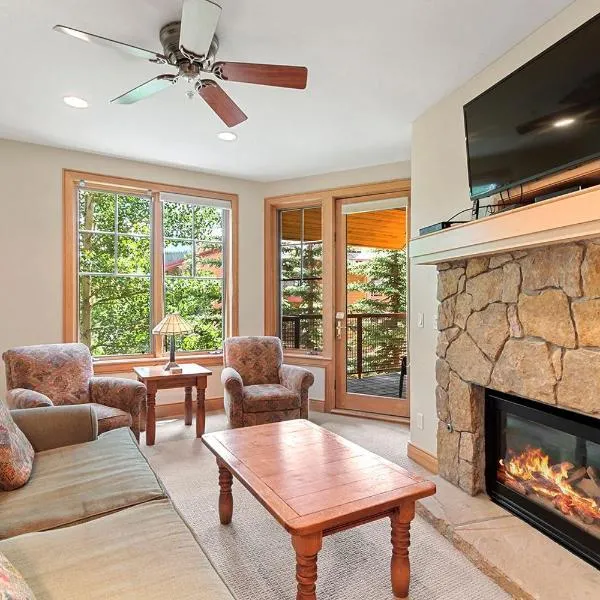 Park Avenue Lofts 208 by Great Western Lodging: Breckenridge şehrinde bir otel