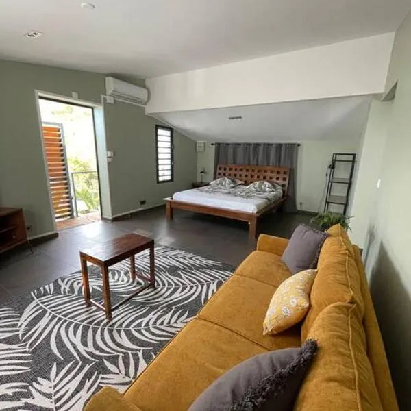 Leu Rubis Hébergement Classé avec vue panoramique, ξενοδοχείο σε Saint-Leu