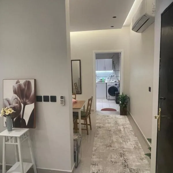 شقه4 بالكامل بغرفتين نوم وصاله, hotel in Riyadh