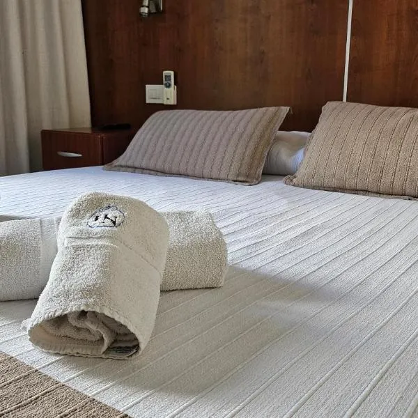Hotel Novi, hotel en Mar del Plata