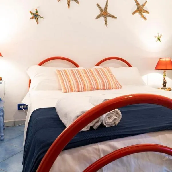 Bello, comodo e con vista mare., hotell sihtkohas Ponza