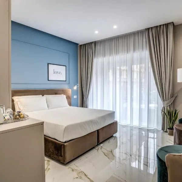 The Oasis, hotel v Neapoli