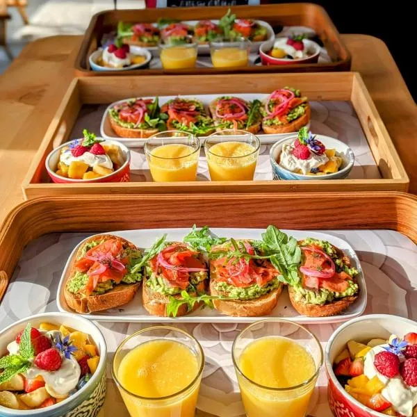 Maple Rise Guesthouse, hotel i Duncan