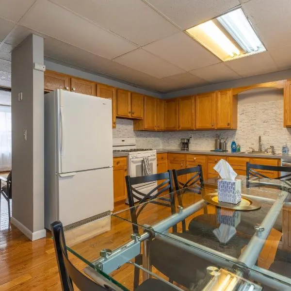 Central 3 Bed 1 Bath in Historic Building, hotel en Boston