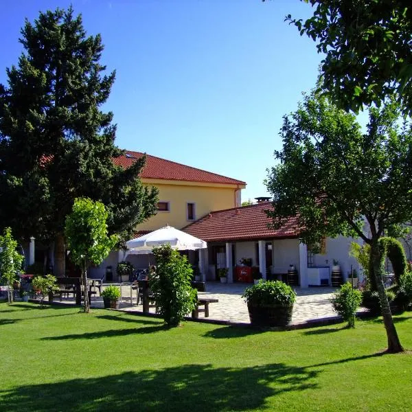 Hotel Casa Reboiro, hotel u gradu Monforte de Lemos