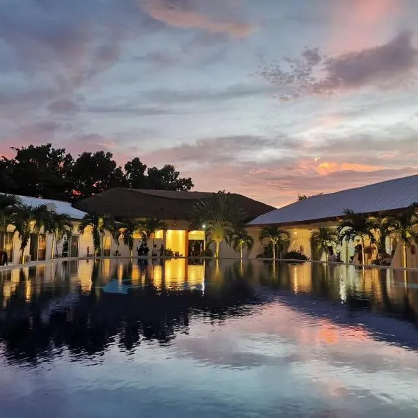 Green Mango Resort, hotel di Danao