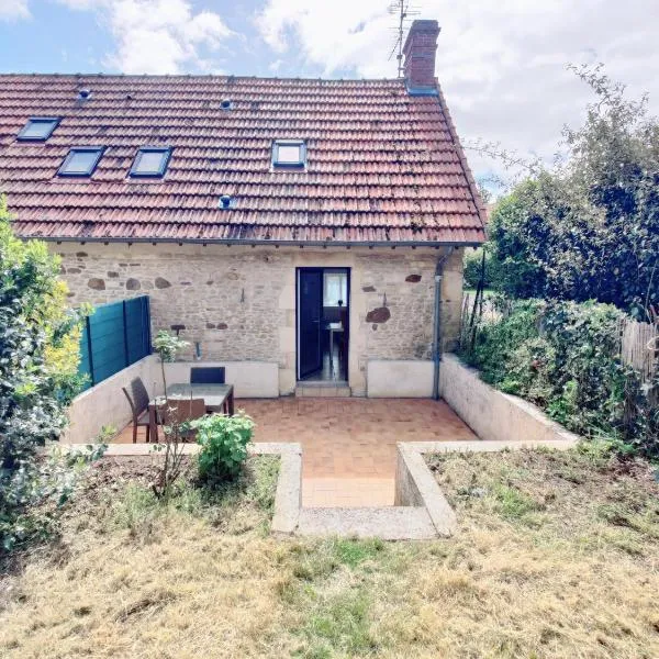 Maison 30m2 - 1 chambre - Jardin, מלון בFontaine-Étoupefour