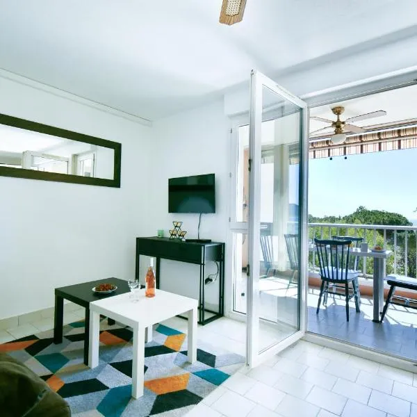 Mer et plage Standing Presta, hotel en Cannes
