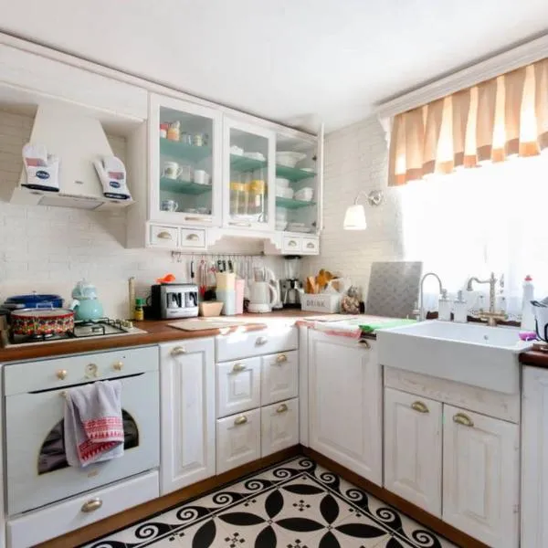 Ödüllü Tarihi Rum Evi Teraslı, hotel din Konak