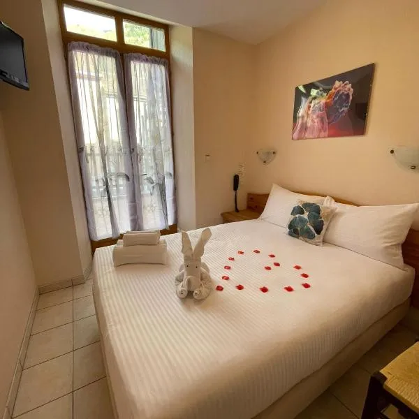 Hôtel Elaïa, hôtel à Corps