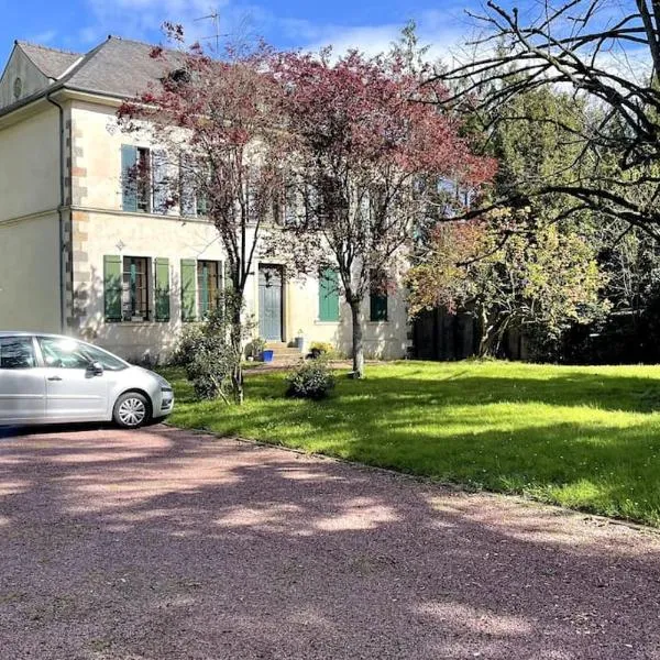 Le Manoir Mermoz : Appartement T2 tout équipé, hotel in Rennes