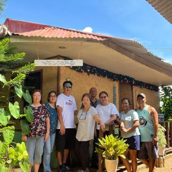 Rovi Homestay, hotel en Corón