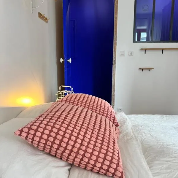 Chambre proche Stade de France, métro à 5min, hotel v destinaci Saint-Denis