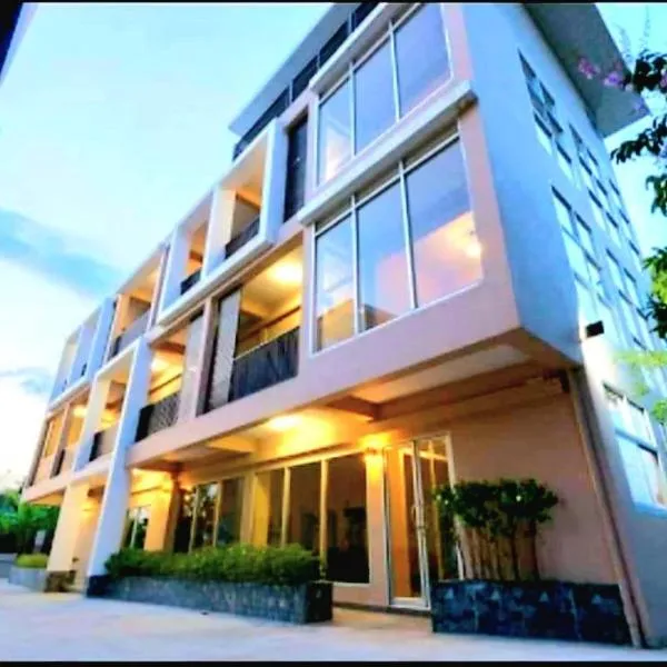 The Bua Boutique Resort, hotel in Ban Huai Krabok