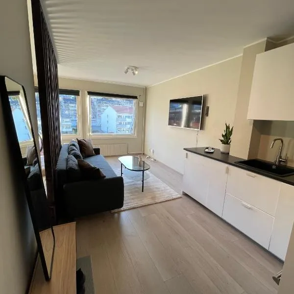 Modern apartment ONLY 5 minutes from City Centre, hotel in Bergen