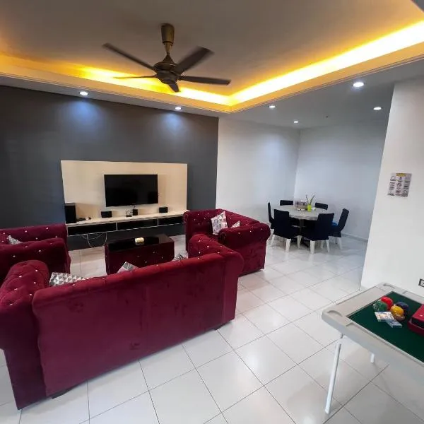 Lovely Homestay Austin Setia Indah 911, hotel in Johor Bahru