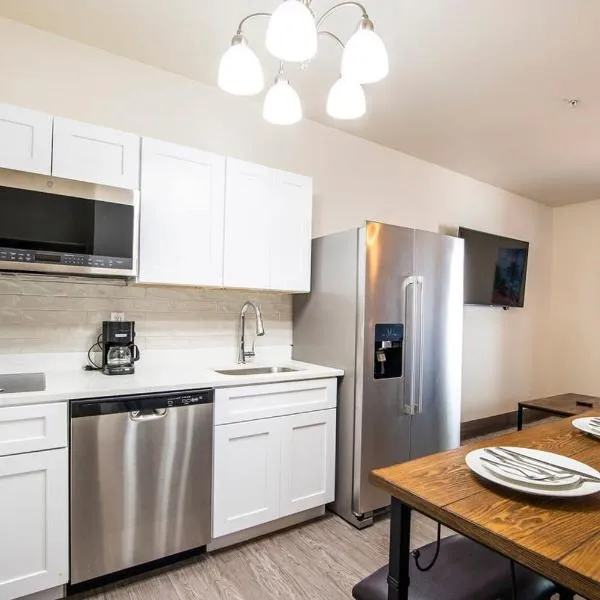 Vistas 116 - Modern luxury amenities sleeps 6, hotel a Sierra Vista
