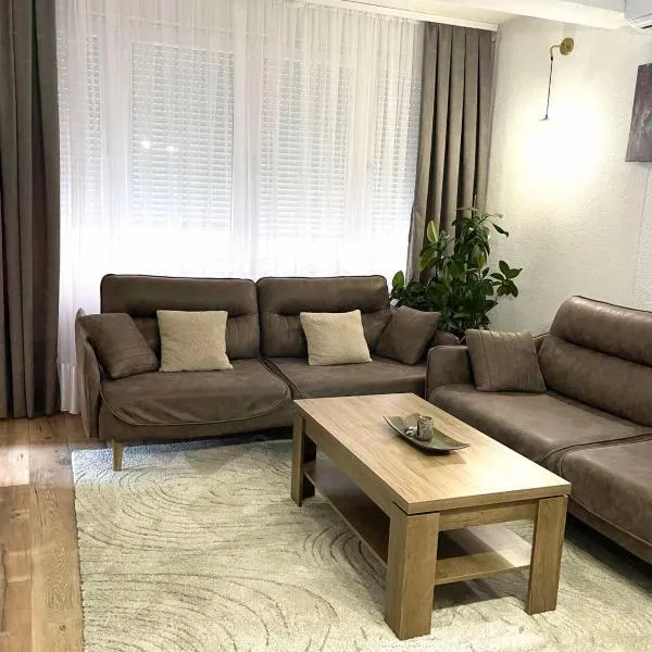 Nesi apartmenti, hotel in Pristina