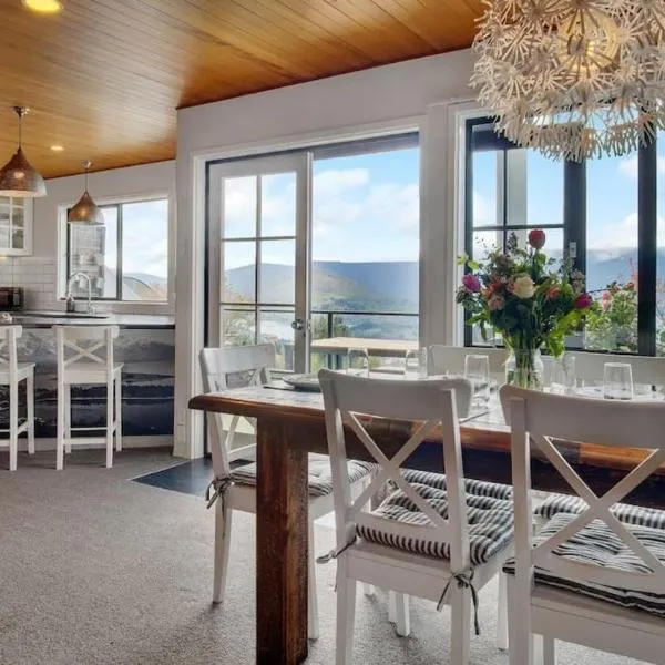 Greenstone Heights, hotel in Queenstown