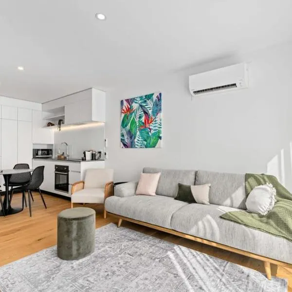 Alpine Adventurer's Abode, khách sạn ở Albert Town