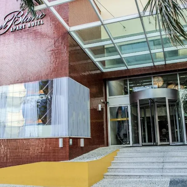 モン ブラン アパート ホテル ドゥケ デ カシアス(Mont Blanc Apart Hotel - Duque de Caxias)、ドゥケ・デ・カシアスのホテル