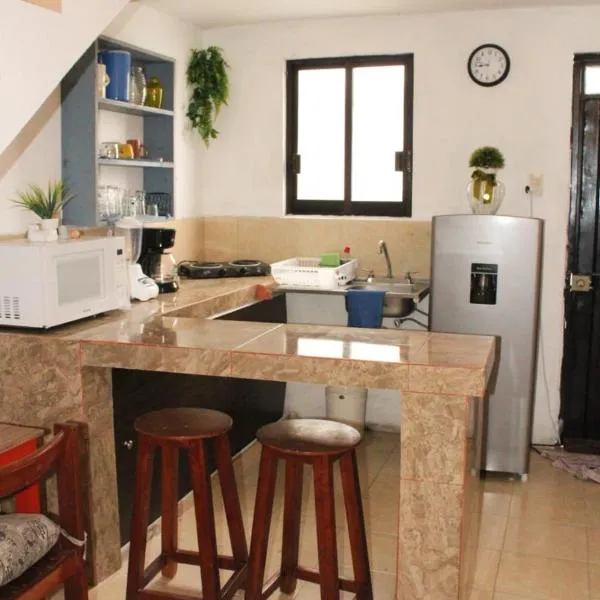 Bungalow Turrent, a 5 minutos de playa Mocambo, hôtel à Veracruz