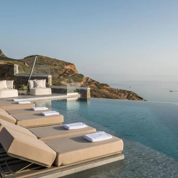 Virtu on the Hill, Hotel in Stelida