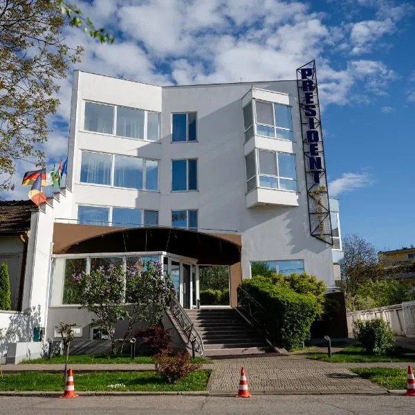 Hotel President, hotel v destinaci Temešvár