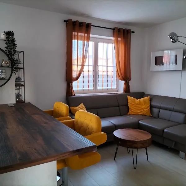 Ferienhaus/Bungalow Monheimer Alb barrierefrei, Hotel in Monheim