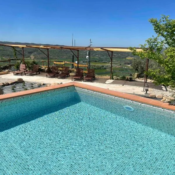 Castell de l'Aguda, hotel em Torá de Rulbregos