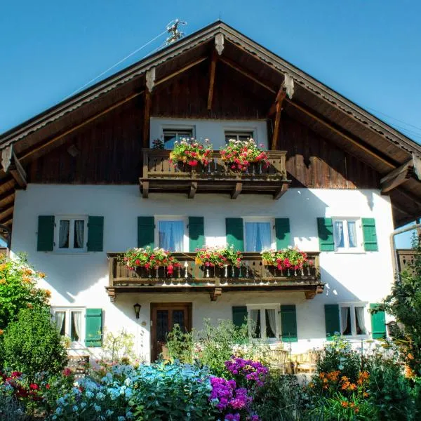 Gästehaus Marianne - Ferienwohnung, hotel v destinaci Farchant